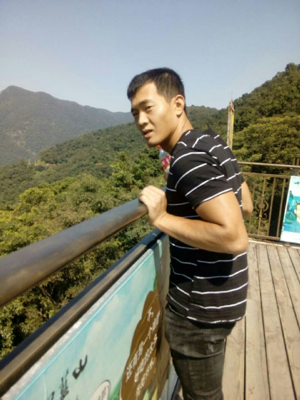 小卢的第一张照片--武平征婚网