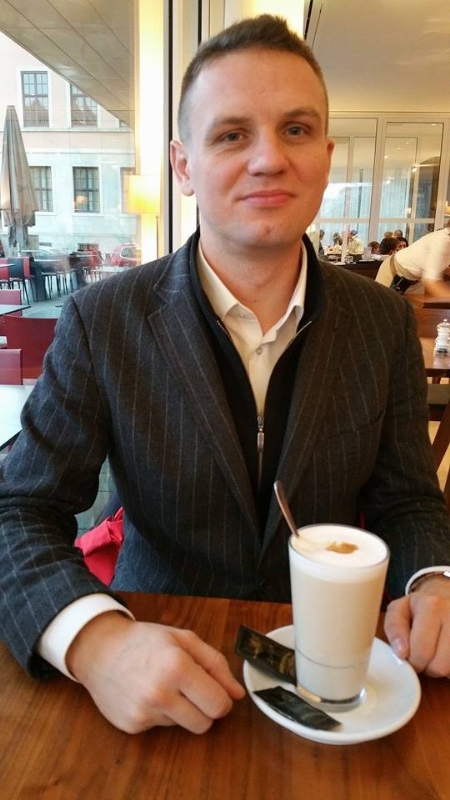 United44的第二张照片--武平征婚网