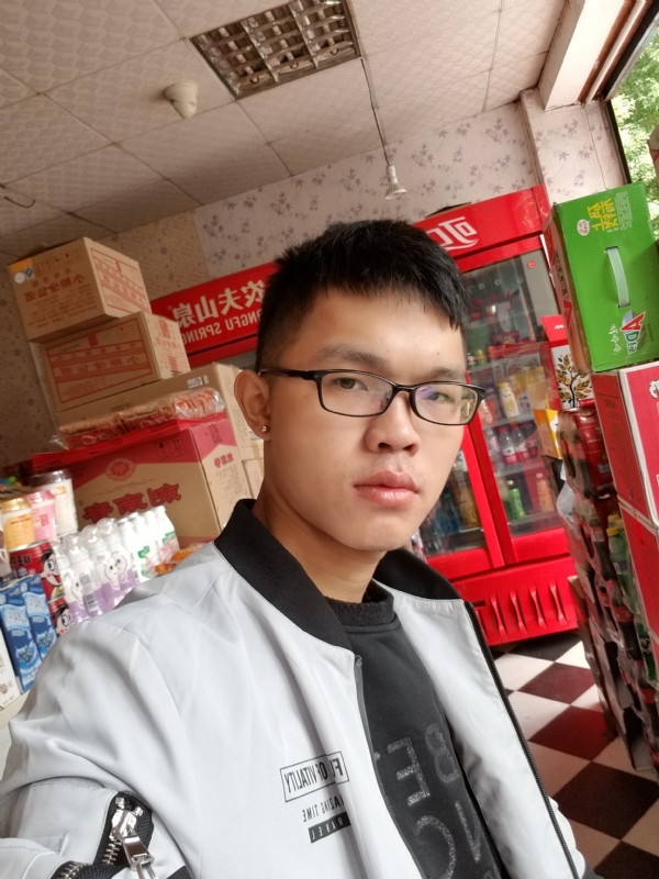 柒年的第一张照片--武平征婚网