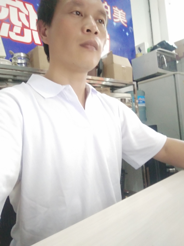 深蓝色的海的第一张照片--武平征婚网