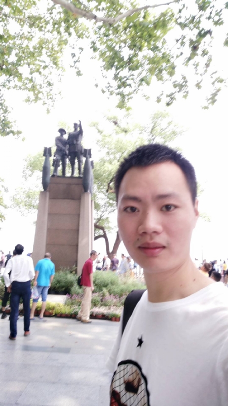 志东的第三张照片--武平征婚网