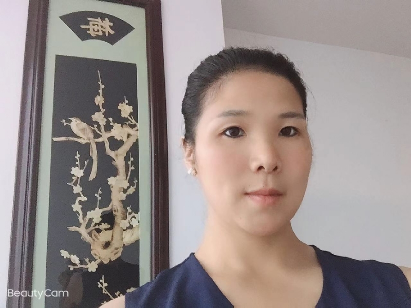 微笑的第一张照片--武平征婚网