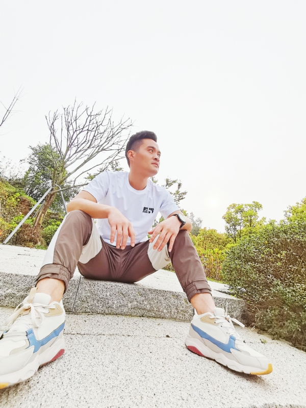 一个人，干净利落的第一张照片--武平征婚网