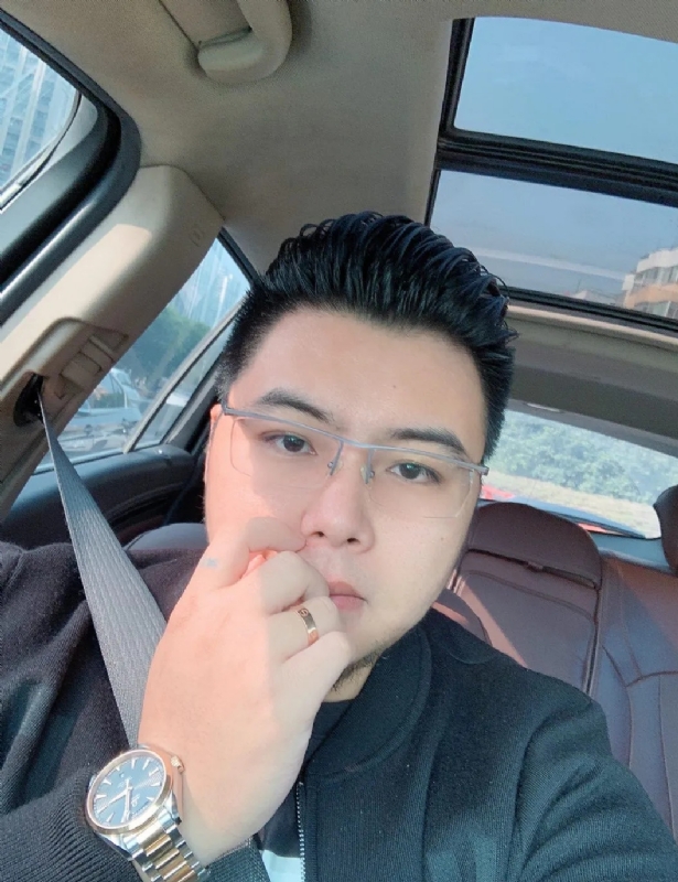 把苹果咬哭的第一张照片--武平征婚网