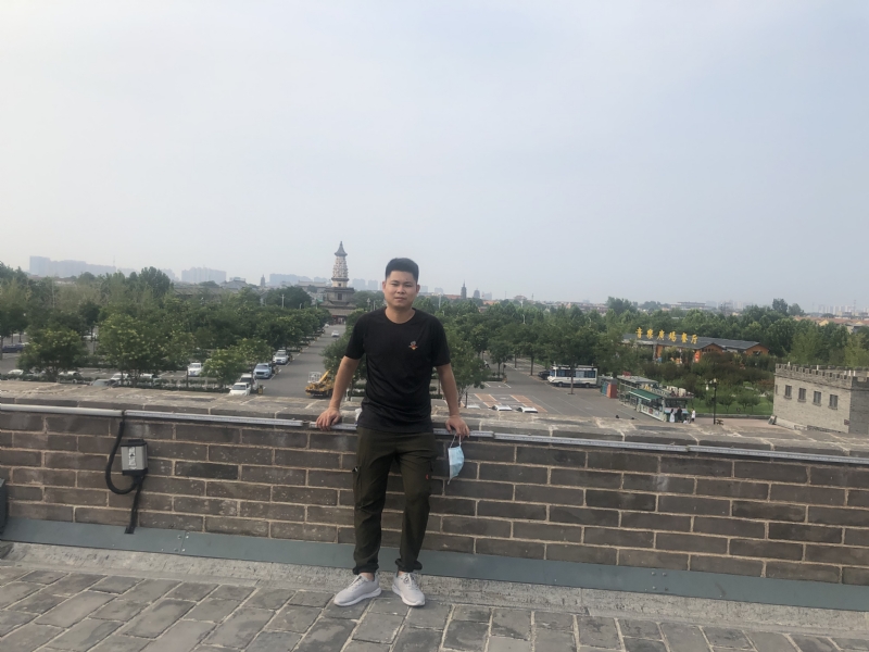 123.向左向右的第一张照片--武平征婚网