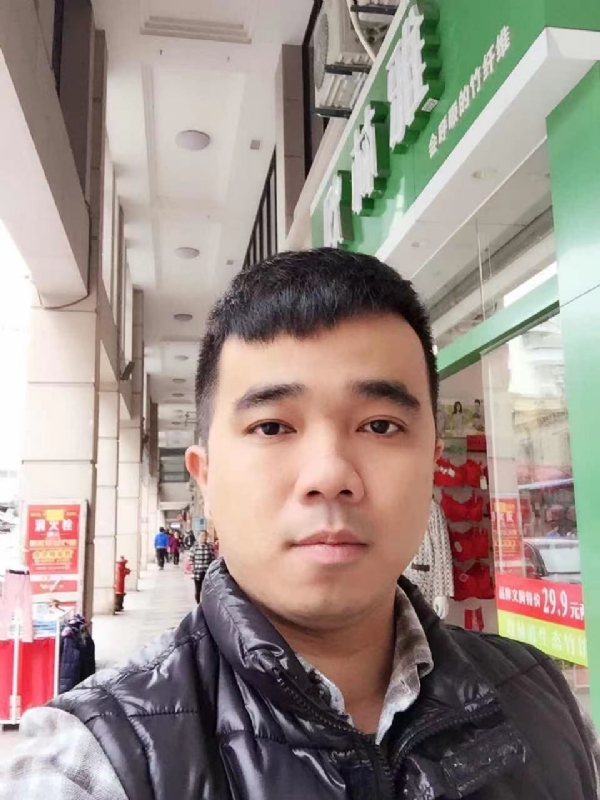 小小怪兽的第一张照片--武平征婚网