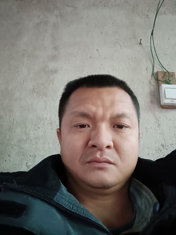 兰成龙的第二张照片--武平征婚网