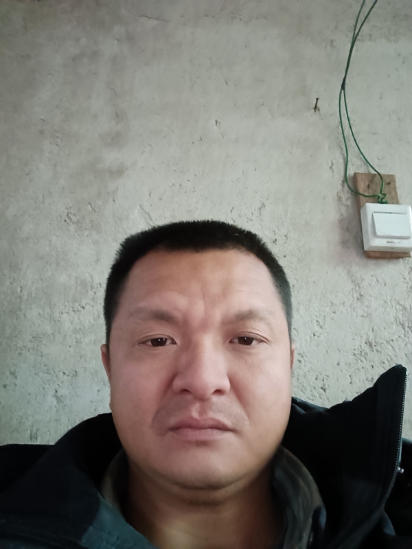 兰成龙的第四张照片--武平征婚网