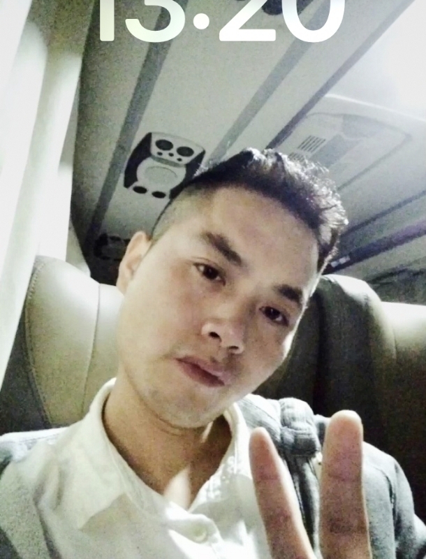 飞扬蓝天的第一张照片--武平征婚网